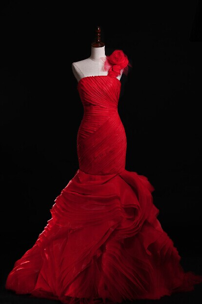 Red Organza Pleated One Shoulder Mermaid Wedding Dress With Ruffled ...